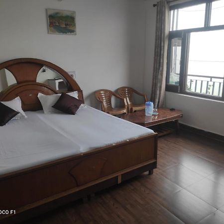 Nirmal Homestay Dharamshala Buitenkant foto