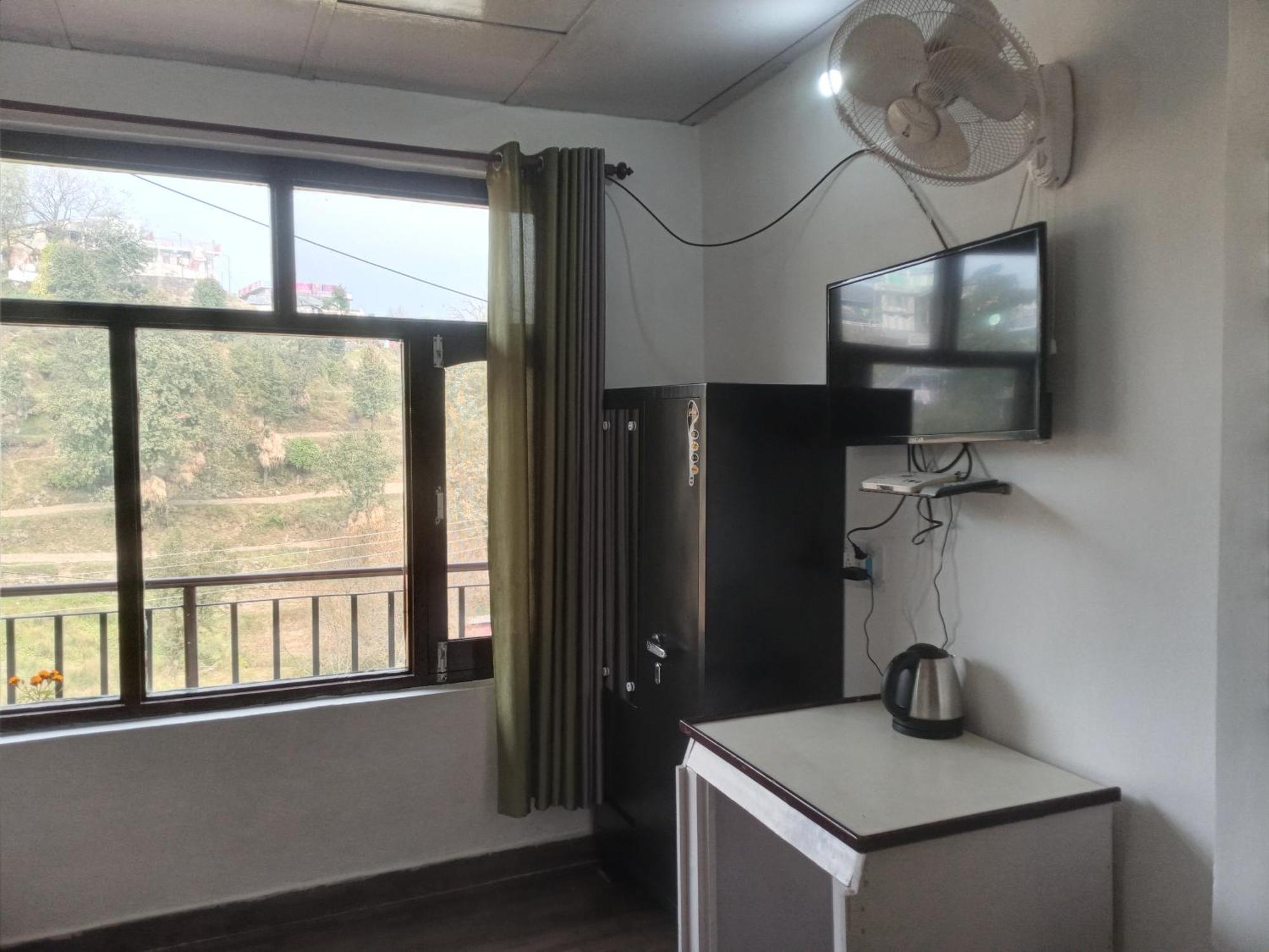 Nirmal Homestay Dharamshala Buitenkant foto